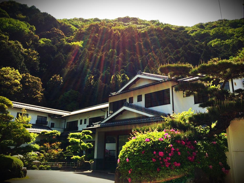 Okumizuma Onsen Hotel Kaizuka Buitenkant foto