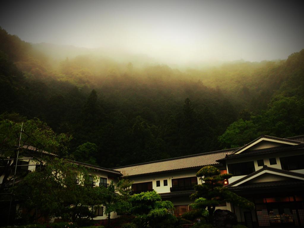 Okumizuma Onsen Hotel Kaizuka Buitenkant foto