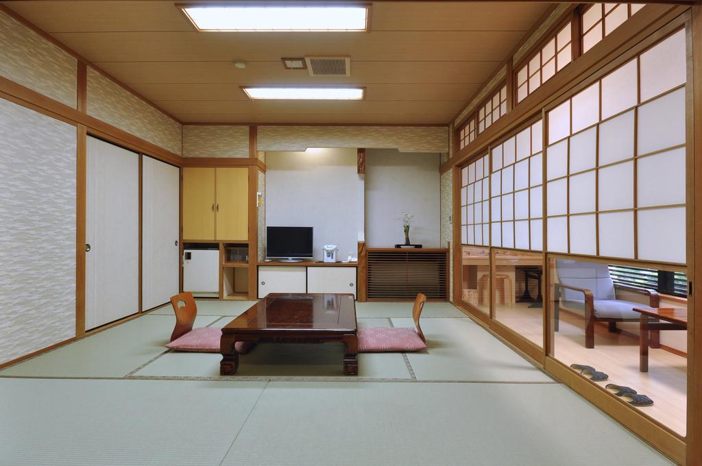 Okumizuma Onsen Hotel Kaizuka Buitenkant foto